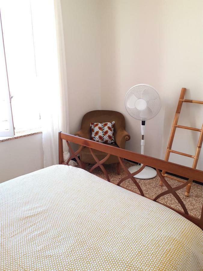 Le Nid De Jeanne Apartment Lézignan-Corbières Екстериор снимка
